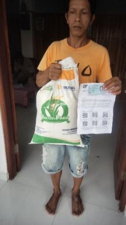 Penyaluran bantuan Ketahanan Pangan Bulan April