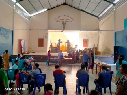 Posyandu Balita yang diselenggarakan di Gedung Awyawahara Banjar Dinas Kauhan Desa Tinggarsari